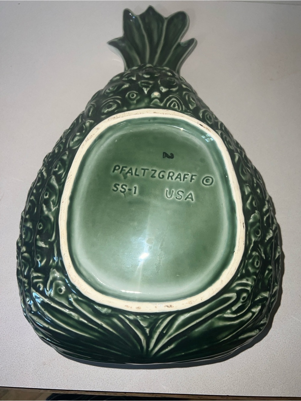 Pfaltzgraff Pinapple Dark Green Ceramic Vintage serving piece veggie bowl
